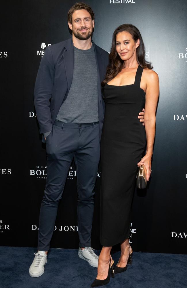 Australian moden Megan Gale signs new deal with David Jones | Herald Sun