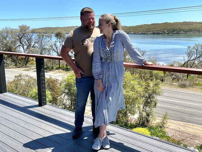 Damon Hunt and Ceinwen Ahern visited Coffin Bay for the first time in January and were quickly swooned by the towns charm. Picture: Micaela Stark