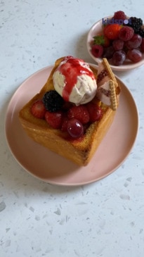 Shibuya honey berry toast