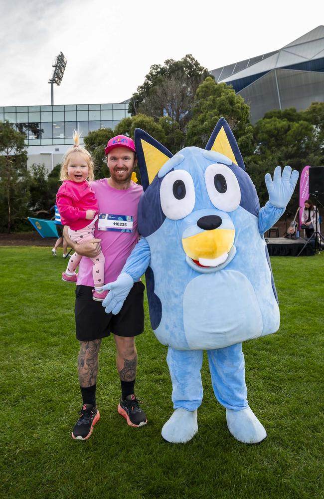 Maisie Lilley, Sam Williams and Bluey participating in Mother's Day Classic 2025 at Bellerive Park. Picture: Caroline Tan