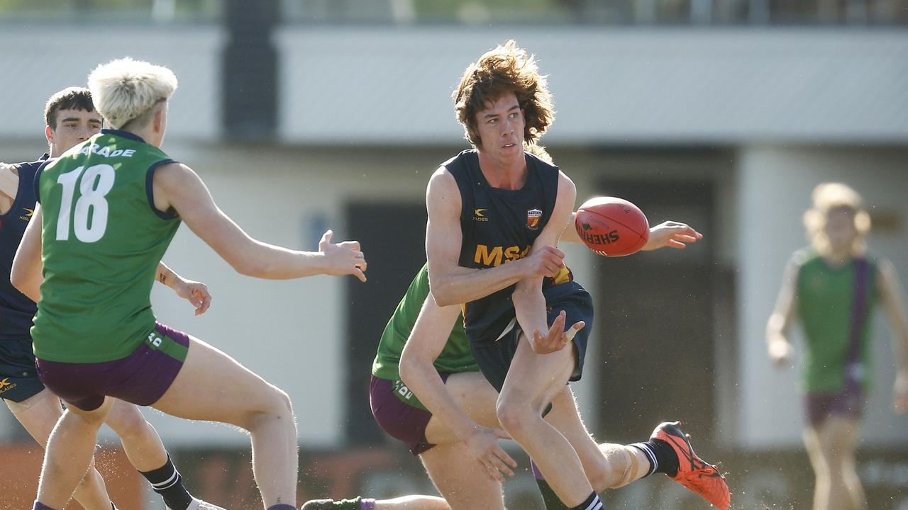 Jordan Croft dishes off a handball. Picture: Getty Images