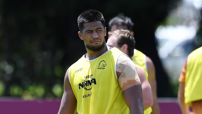 Brisbane Broncos rookie Payne Haas is seen during training in Brisbane, Tuesday, February 12, 2019. (AAP Image/Dan Peled) NO ARCHIVING