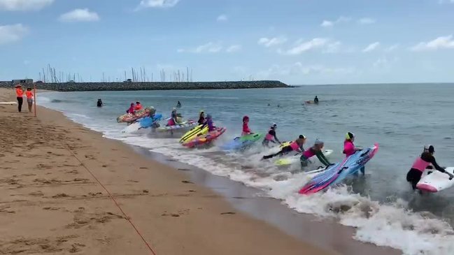 420 surf lifesavers compete in North Aus Lifesaving Champs