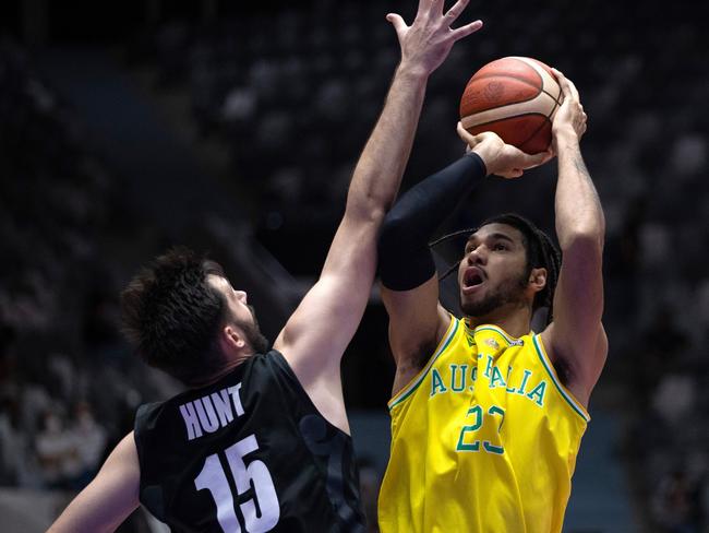 Pinder shoots during the FIBA Asia Cup semi-final between Australia and New Zealand in July, 2022 in Indonesia. Picture: Robertus Pudyanto/Getty Images.