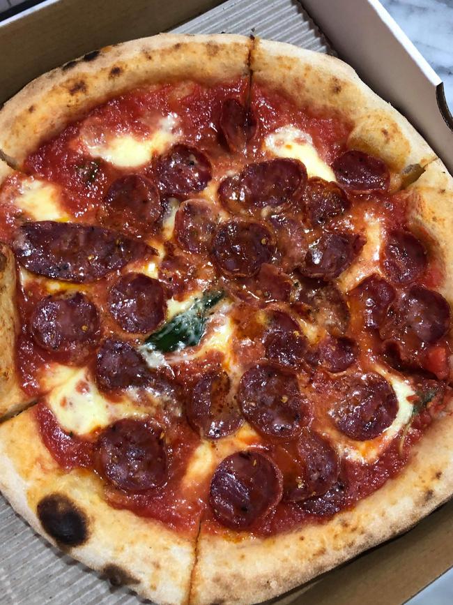 Napoli pizzeria is making great pizzas once again