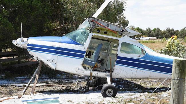 The pilot and the four passengers are very lucky to have survived the crash near Woodlot Lane, Tooradin. Picture: Supplied