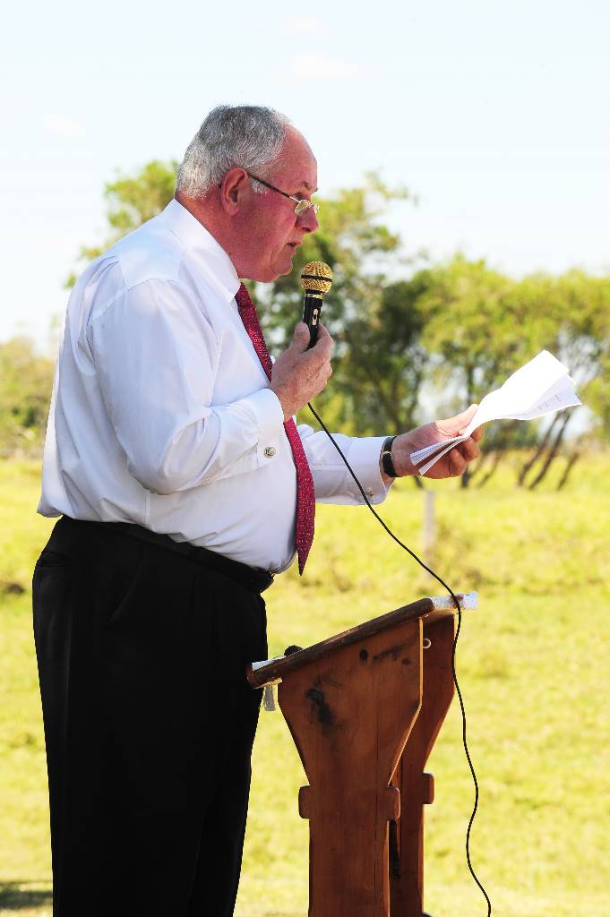 Cr Ian Tiley speaks at the Cowper bus crash 20th anniversary. PHOTO: ADAM HOURIGAN