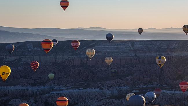 Peak Tourist Season Begins in Turkey's Famous Cappadocia Region