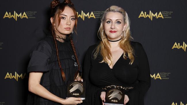 Pop singer-songwriter Jaguar Jonze (aka Deena Lynch) and Tamara Georgopoulos, inaugural winners of the change maker award at the 2022 Australian Women in Music Awards. Picture: Supplied