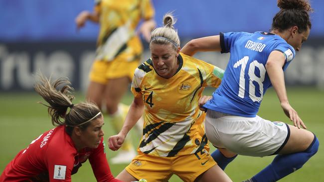 Clare Polkinghorne struggled to get a grip on the Italian attack.