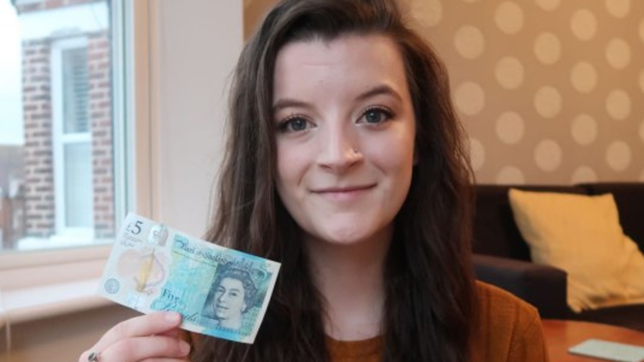 The 23-year-old lives on just £5 (around $A9) for five days. Credit: Poppy Barr/Vogo.co.uk