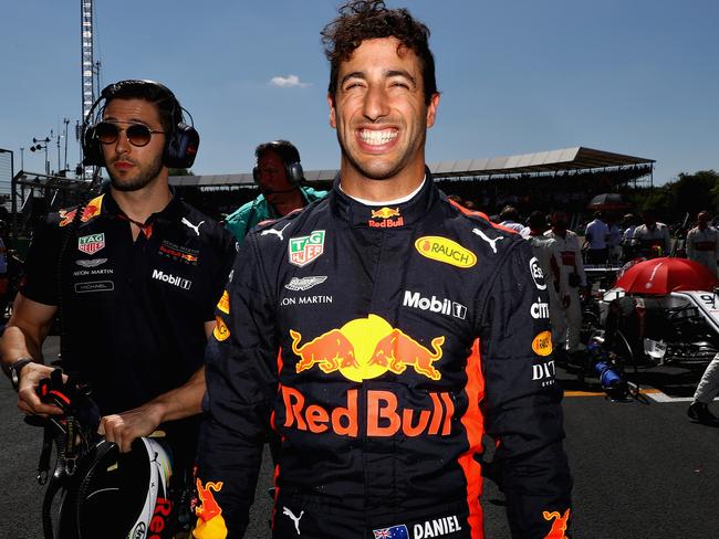 F1 2018: Daniel Ricciardo Mercedes hopes dashed, Valtteri Bottas ...