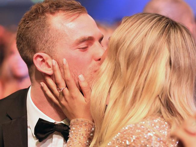 2018 AFL Brownlow Medal Vote Count at Crown Palladium. Tom Mitchell from Hawthorn wins the Brownlow and kisses Hannah Davis. Picture: Mark Stewart