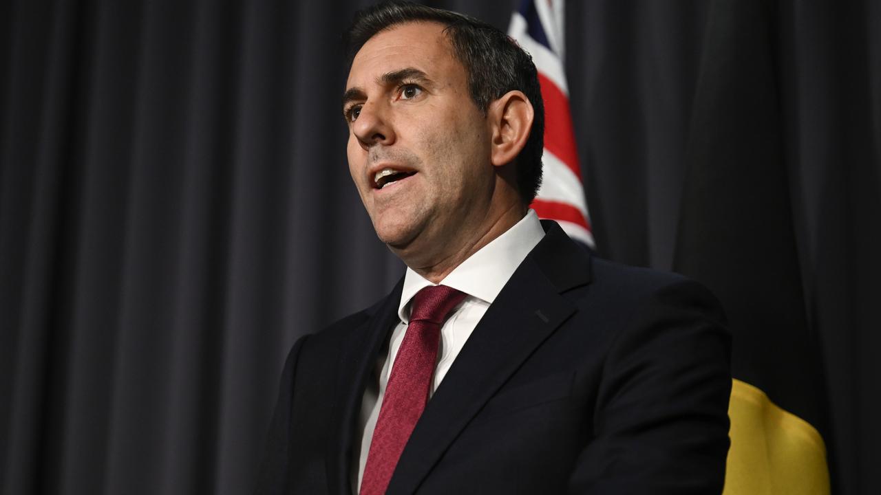 Federal Treasurer Jim Chalmers urged people not to “over-interpret” the flat GDP data. Picture: NewsWire/Martin Ollman