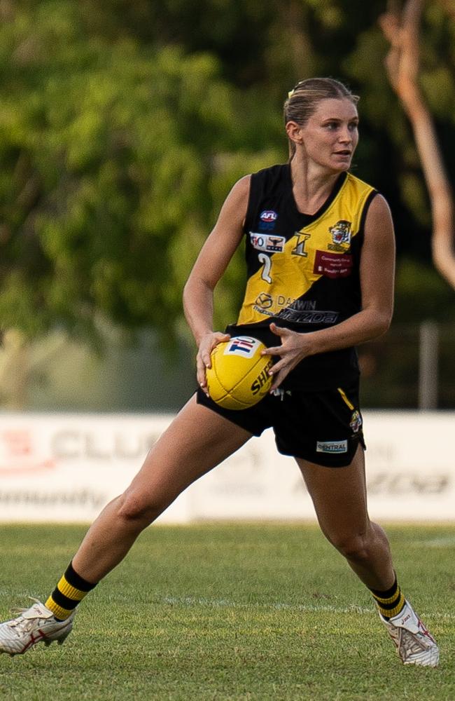 Sophie Hatzismalis for the Nightcliff Tigers in the 2024-25 NTFL season. Picture: Jack Riddiford / AFLNT Media