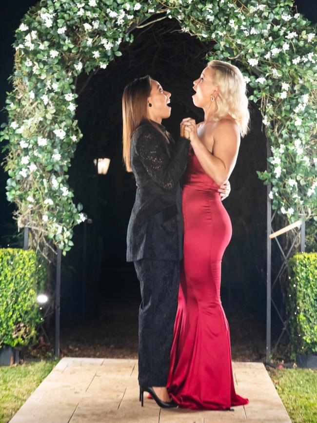 Brooke with contestant Holly on The Bachelorette.