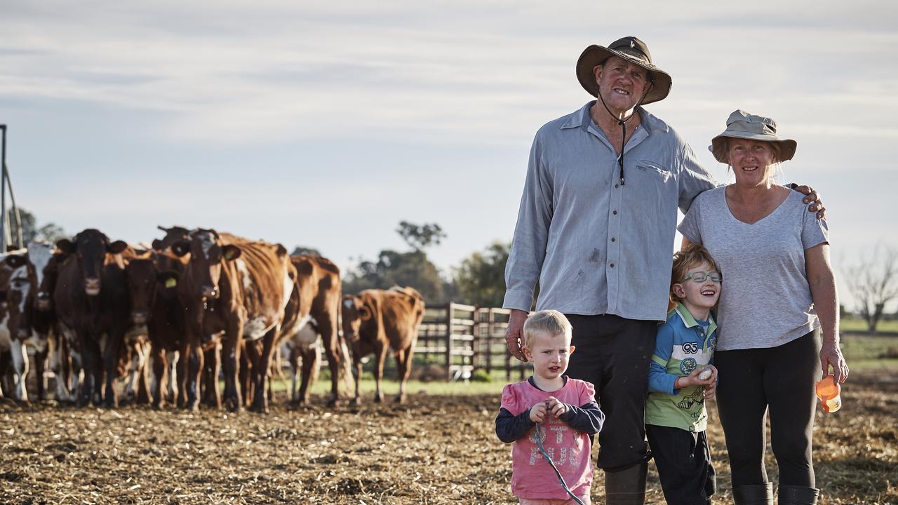 Dairy farmers Barry and Rosey Warburton and their children from Struggle Street. Supplied by SBS-TV.