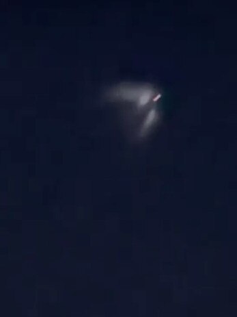 Residents reported seeing the UFO-like