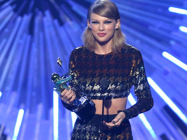 Taylor Swift accepts the award for Blank Space at the MTV Video Music Awards. Picture: AP