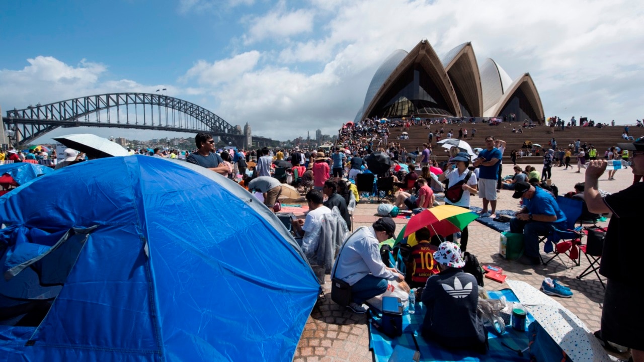 New Year's Eve celebrations begin for NSW, Vic & Qld