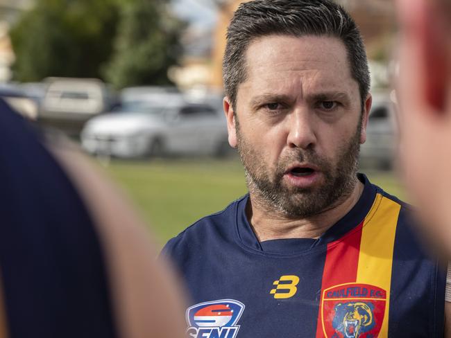 Caulfield coach Chris O’Keefe at the quarter-time break.