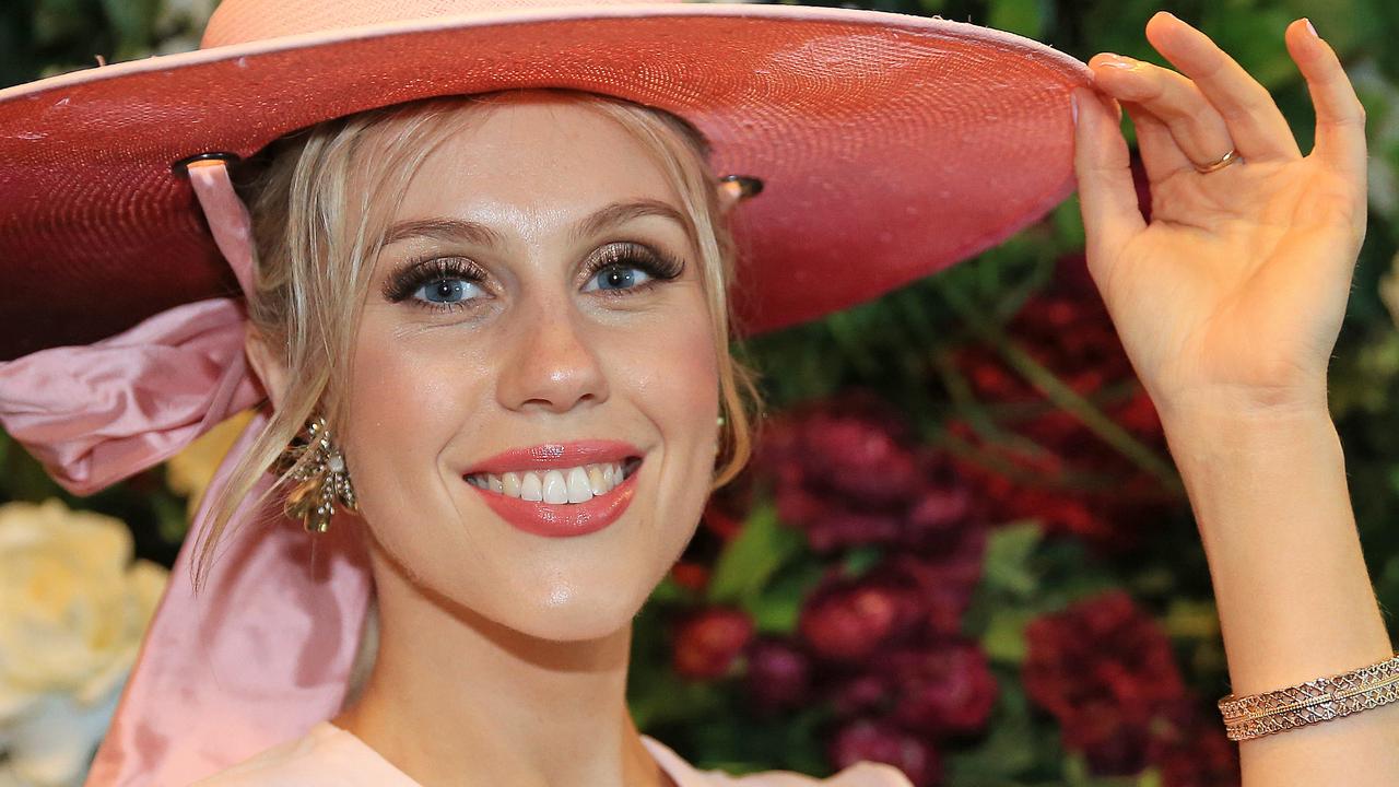 Melbourne Cup Fashion: What To Wear For The Biggest Horse Racing Event ...