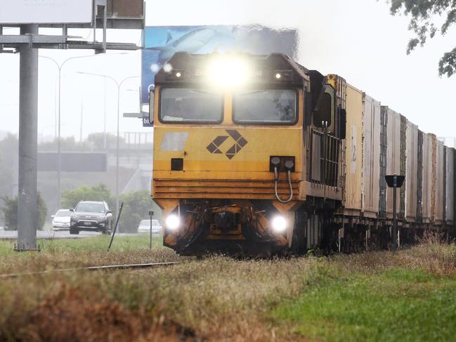 Qld rail giant slashes jobs, warns of rising costs