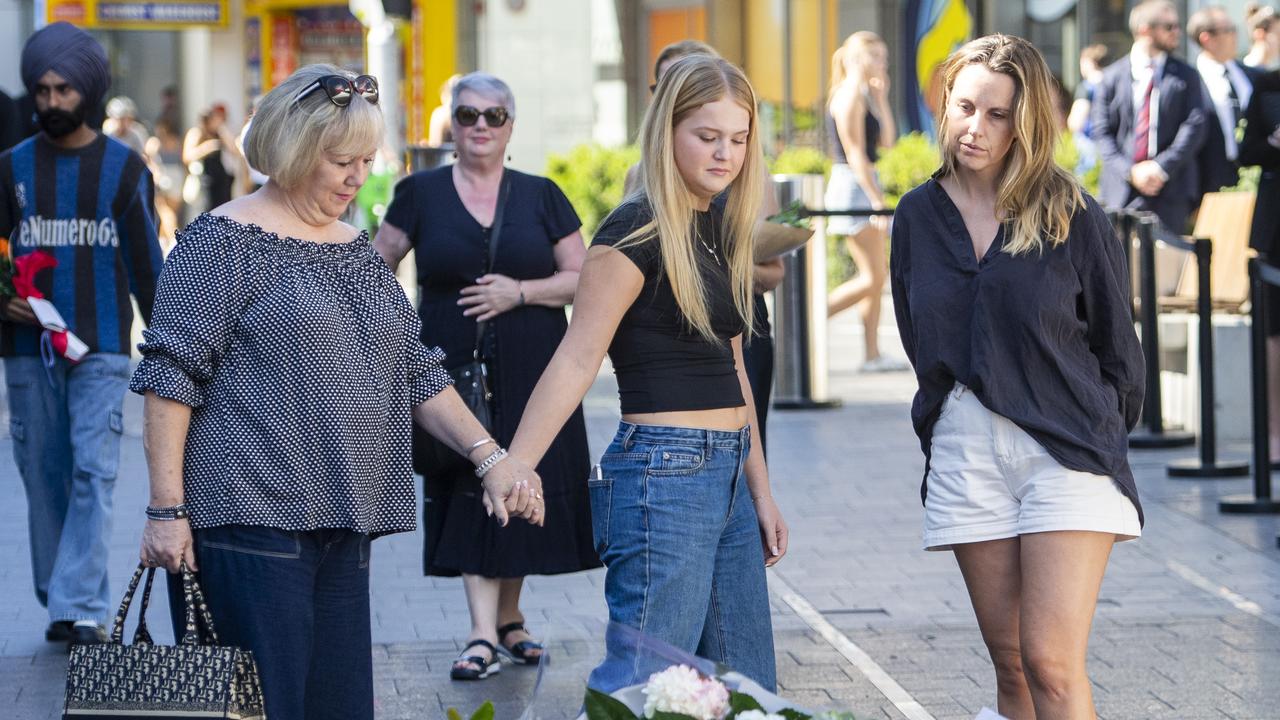 Family members lay flowers on the one-year anniversary of the Westfield Bondi stabbing that killed 6 people. Picture: NewsWire / Jeremy Piper