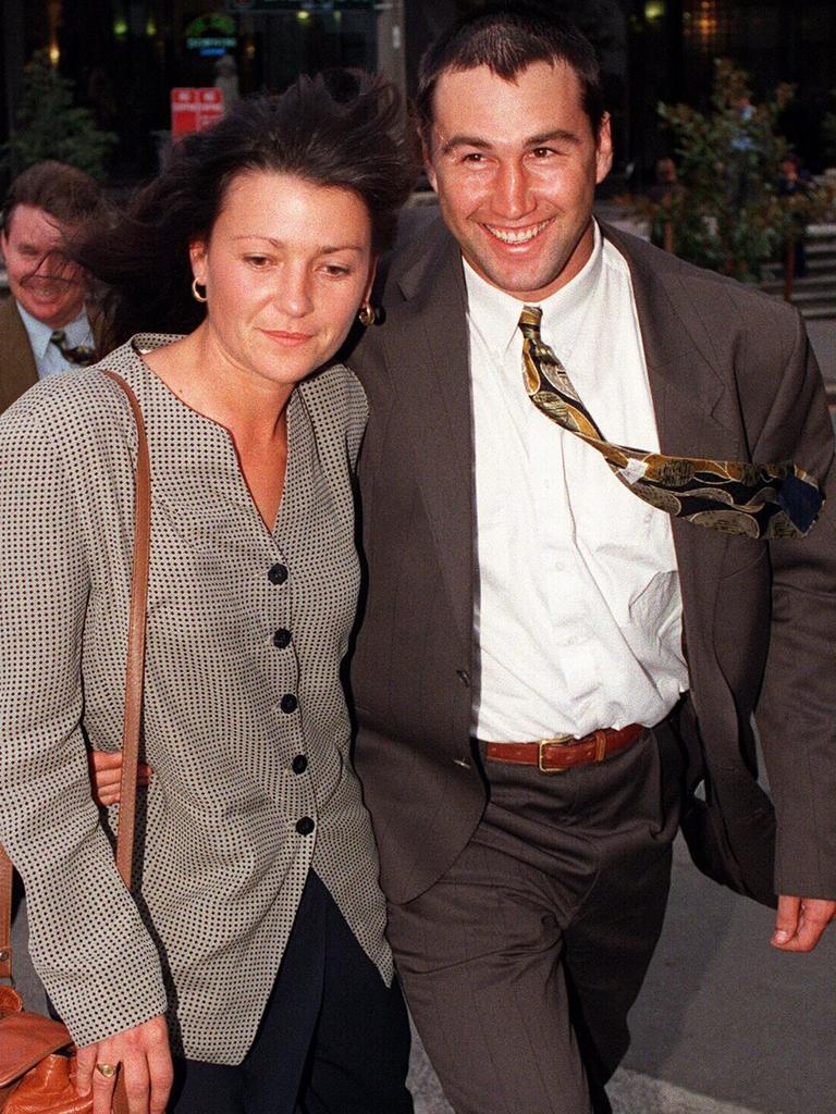 Former NRL player Terry Hill with his wife Tracey Benson in 1998.