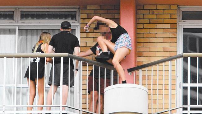 Schoolies on the Gold Coast. Picture: Marc Robertson.