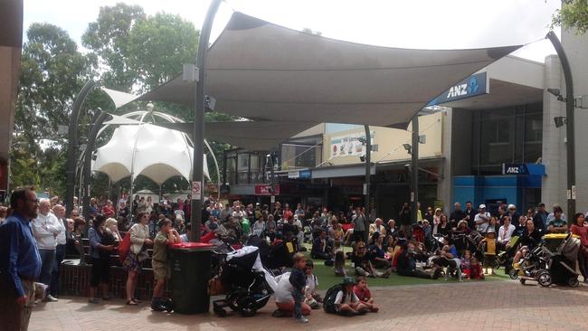 A photo of a previous public screening of the Melbourne Cup at Lane Cove Plaza.