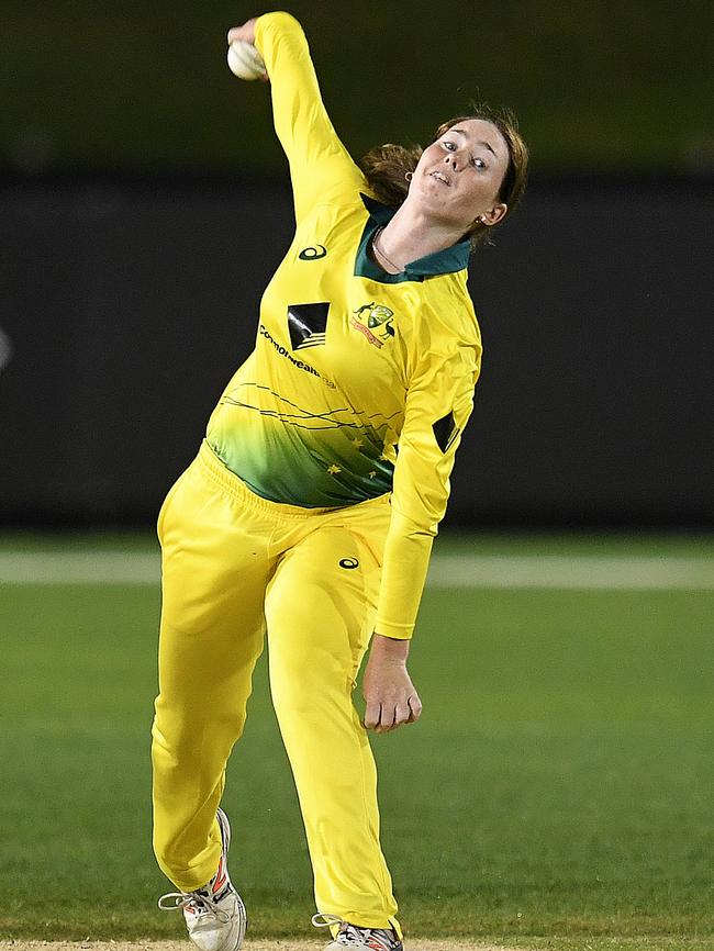 Amanda-Jade Wellington playing in a One-Day International for Australia in 2017. Picture: AAP/Dave Hunt