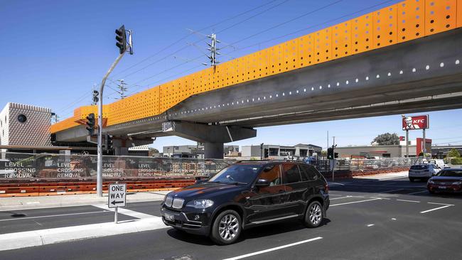 After – the new rail bridge over Bell St. Picture: NCA NewsWire / Ian Currie