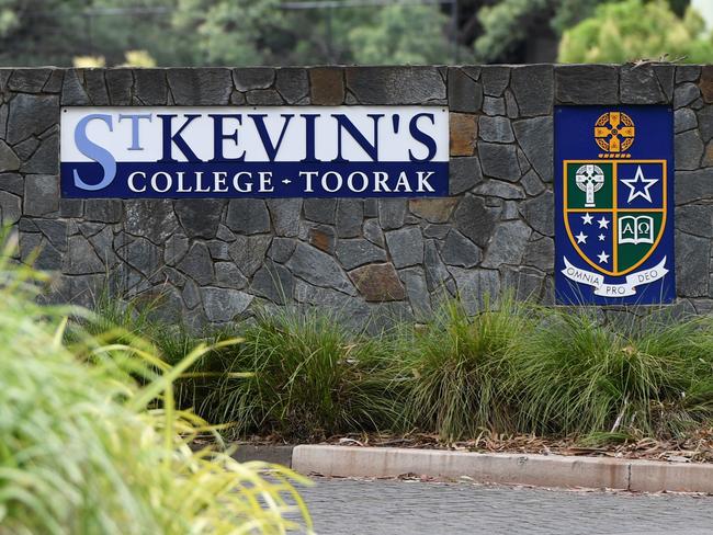 Signage is seen at St Kevin's College in Toorak, Melbourne, Thursday, February 20, 2020. Court action by a teacher has put more pressure on St Kevin's College in Melbourne after the school's headmaster resigned following a child-grooming scandal. (AAP Image/Erik Anderson) NO ARCHIVING