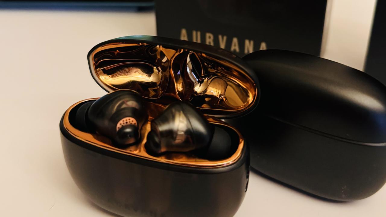 Creative Aurvana Ace series earbuds that use xMEMS technology.