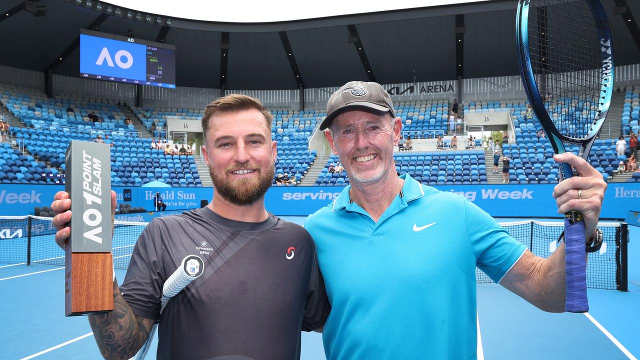 Melbourne dad defeats three pros in new AO comp