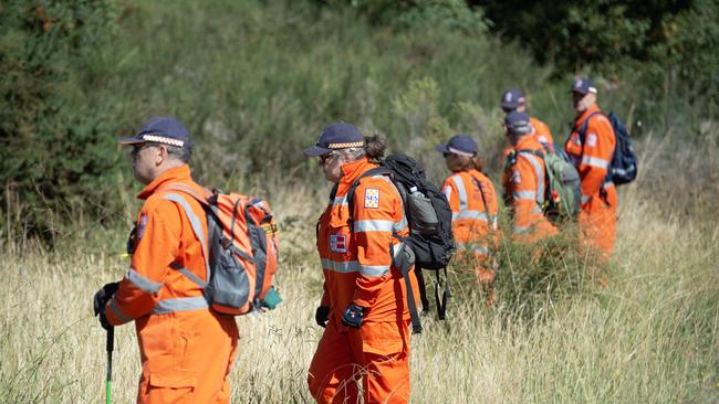 SES crews search for Ballarat East woman Samantha Murphy, PICTURE : NCA Newswire / Nicki Connolly