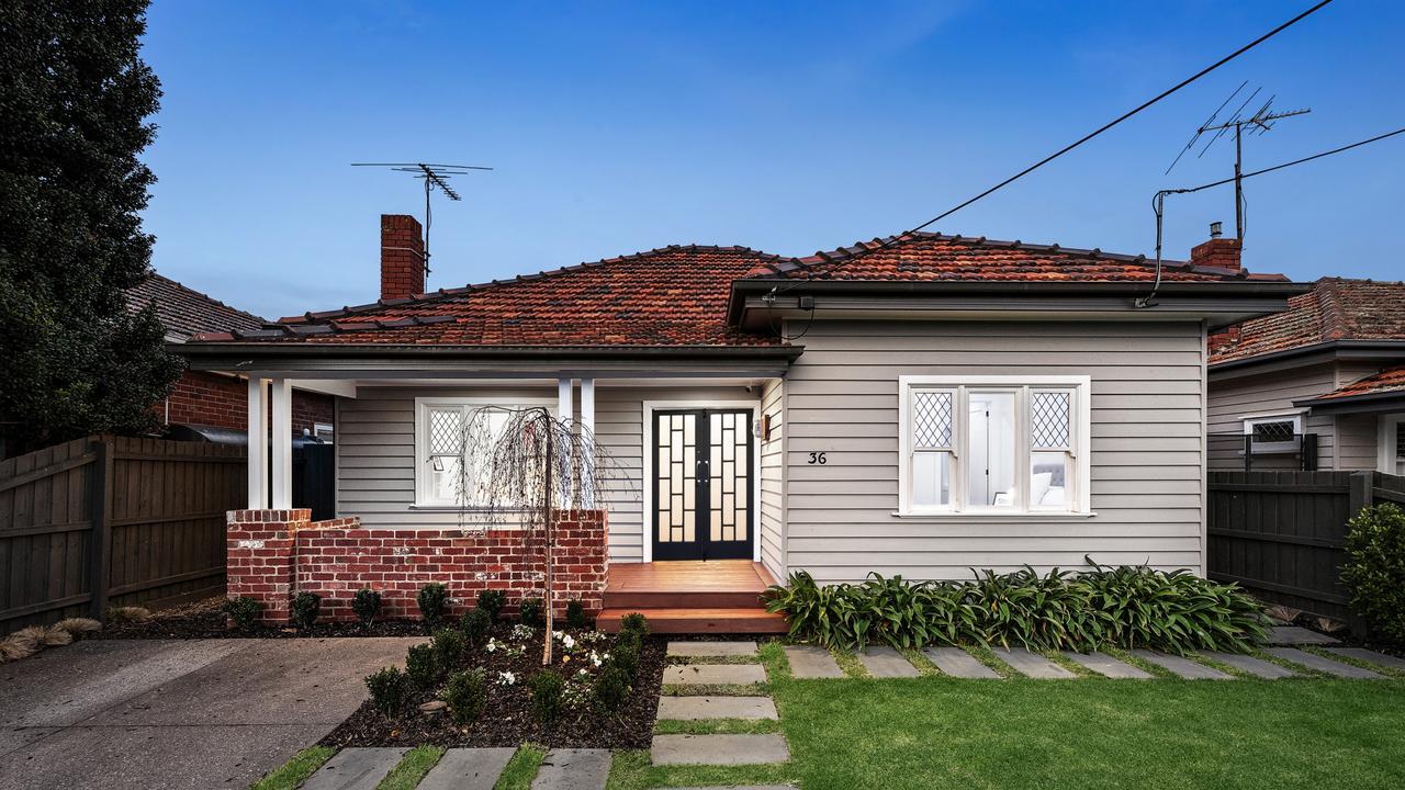 36 Lascelles St, Coburg sold for $1.57m in October 2022.