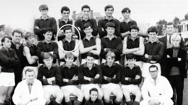 The late John Larsen, circled, in the 1966 Sandhurst under-18s team. Picture: Supplied