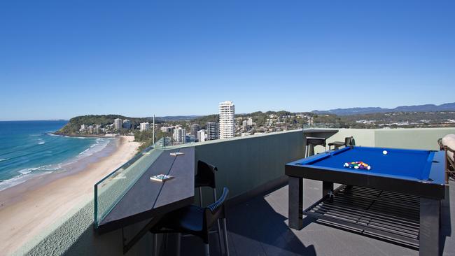 Don’t let heavenly headland views put you off your pool game.