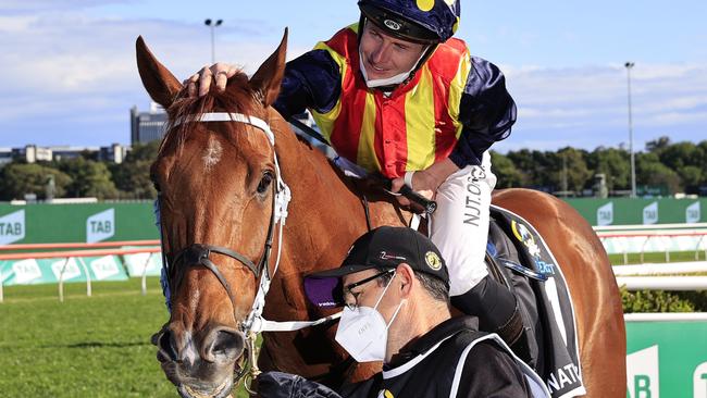 McDonald gives Nature Strip a well-deserved pat. Picture: Getty Images