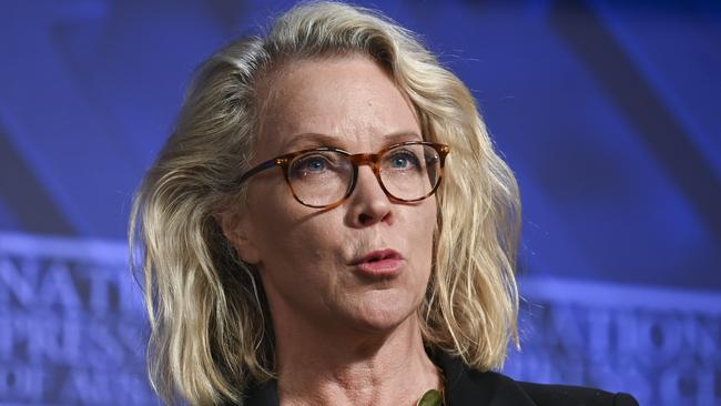ABC 7.30 political correspondent and the broadcaster’s staff-elected board member Laura Tingle. Picture: NCA NewsWire/Martin Ollman.