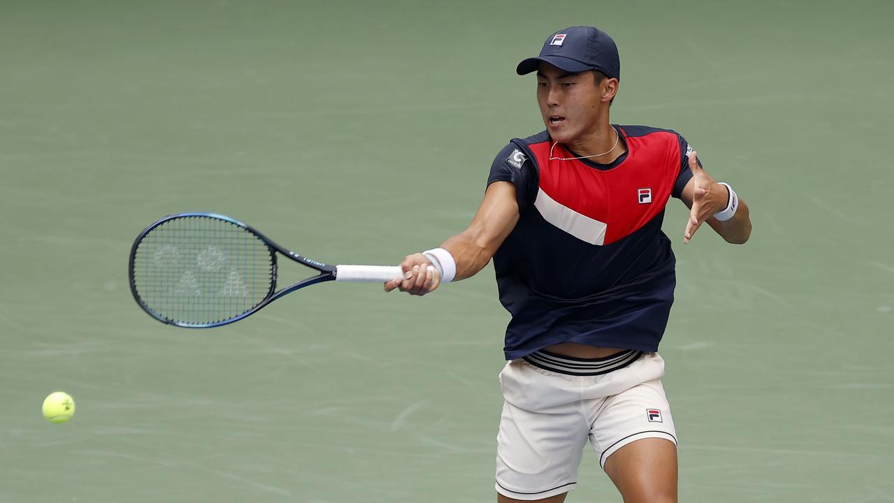 Australian Rinky Hijikata returns a shot against American Frances Tiafoe of the United States during their fourth round match of the 2023 US Open. Picture: Sarah Stier/Getty Images.