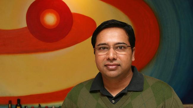 Saffron Indian Gourmet, Broadbeach’s Director and Manager Sridhar Penumechchu, in 2008.