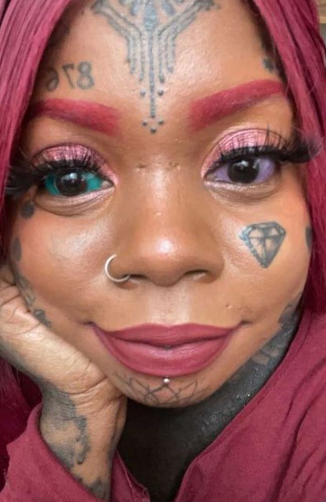 Woman Inspired To Tattoo Her Eyes Like Model Amber Luke Goes Blind Au — Australias