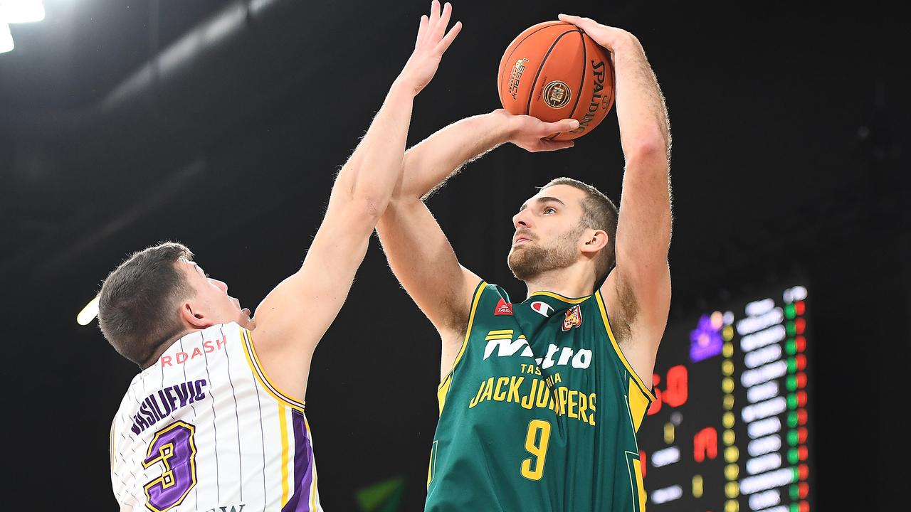 HOBART, AUSTRALIA - MAY 08: Jack McVeigh of the Jackjumpers shoots during game two of the NBL Grand Final series between Tasmania Jackjumpers and Sydney Kings at MyState Bank Arena on May 08, 2022 in Hobart, Australia. (Photo by Steve Bell/Getty Images)