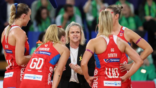 Briony Akle, head coach of the Swifts, addresses her players during the round 10 Super Netball match between West Coast Fever and NSW Swifts at RAC Arena. Picture: Getty Images