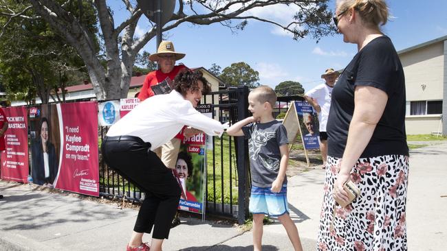 Currumbin Labor candidate Kaylee Kampradt casts her vote at Currumbin State Primary School. Picture: NIGEL HALLETT