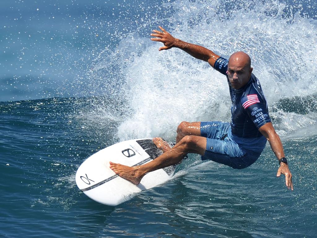 Howard is still hanging out for a chat with Kelly Slater.