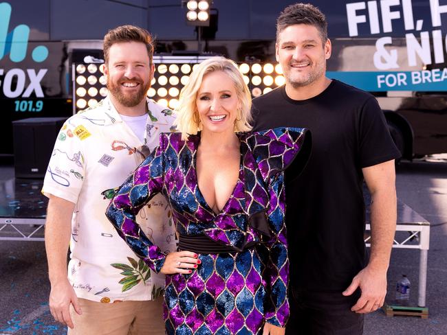 Fox’s Fifi Box, Brendan Fevola and Nick Cody jumped up slightly in the ratings.